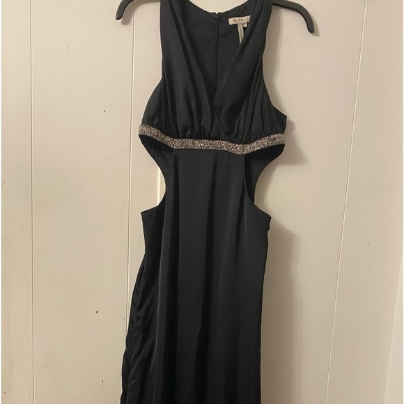 BCBGeneration Satin black Beaded Waist Formal Gown Prom Wedding Maxi Dress Sz 10 - Picture 10 of 11